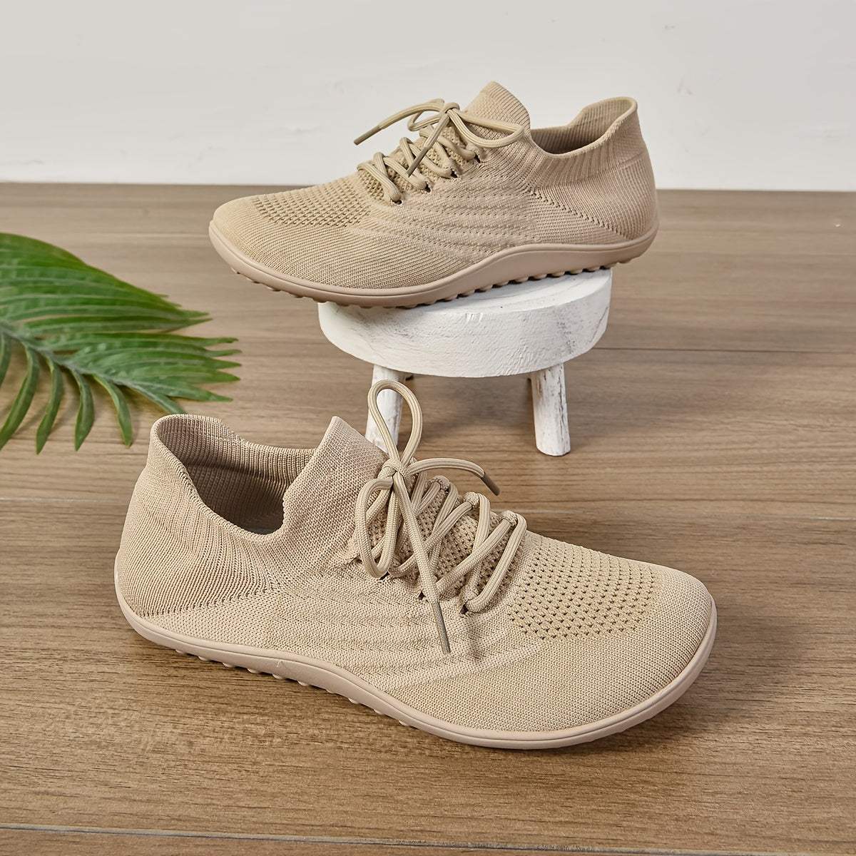 Womens Wide Fit Sneakers Minimalist Walking Shoes Zero Drop Wide Toe Barefoot Ultra Light Tennis Shoes for Womens Leisurely Walking Sports Athletic Training Fitness Exercises, Women Shoes