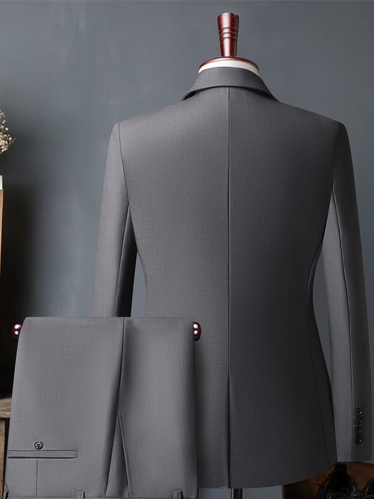 Men's White Premium Suit Set • Wrinkle-Resistant And Lint-Free • Suitable for Business Attire, Year-Round Commuting, And Party Formal Wear • Two-Piece Design