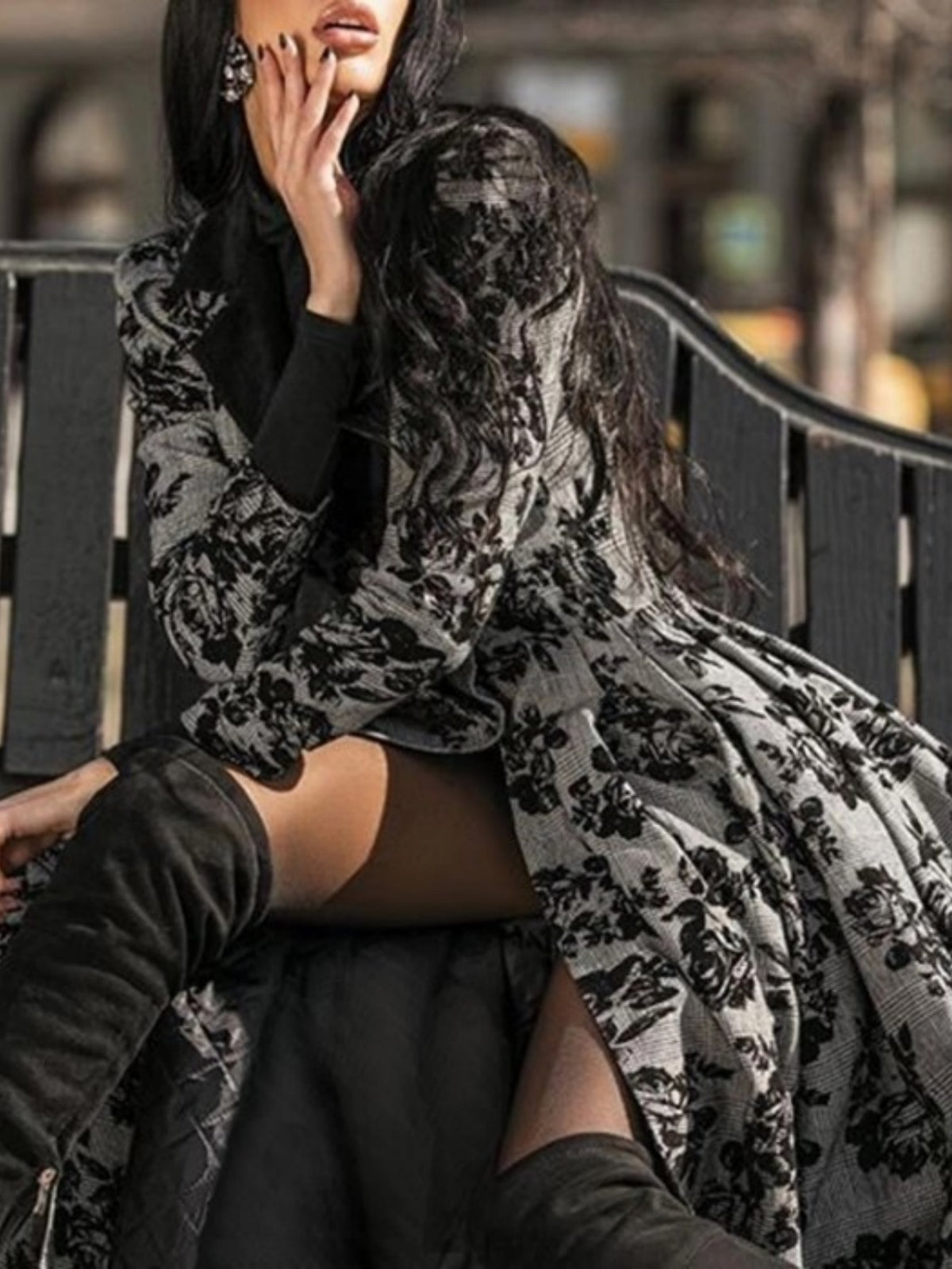 Plus Size - Plus Size, Women'S Elegant Retro Winter Dress with Lace & Floral Print Splicing - Long Sleeve A-Line Silhouette, Structured Collar & Waist Accent - Warm Elegant Coat Dress for Fall/Winter, Formal & Semi-Formal Occ