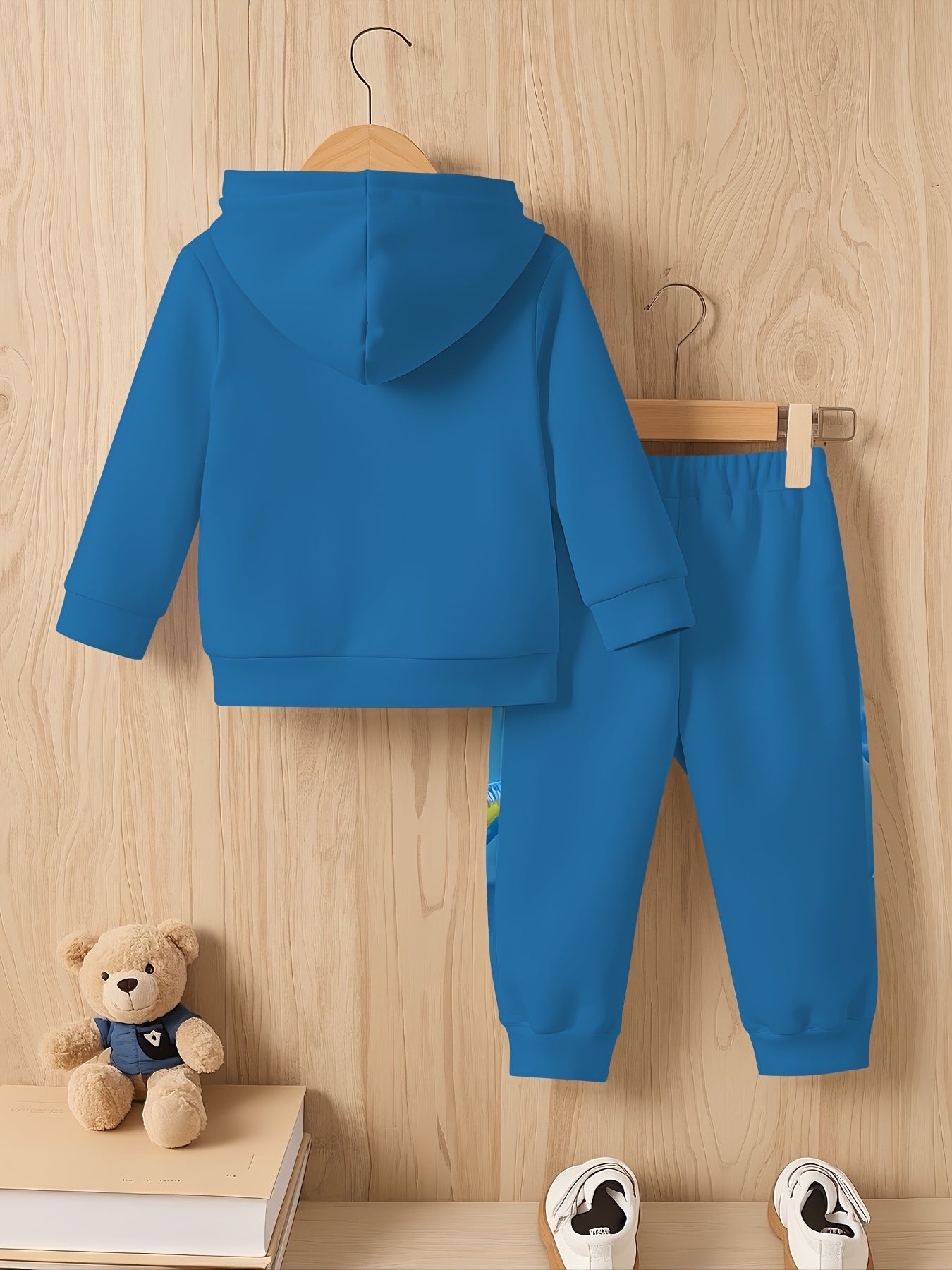 Hooded sweatshirt set for boys and children, cute cartoon dinosaur print, casual and comfortable set for autumn and winter, Perfect for Outdoor