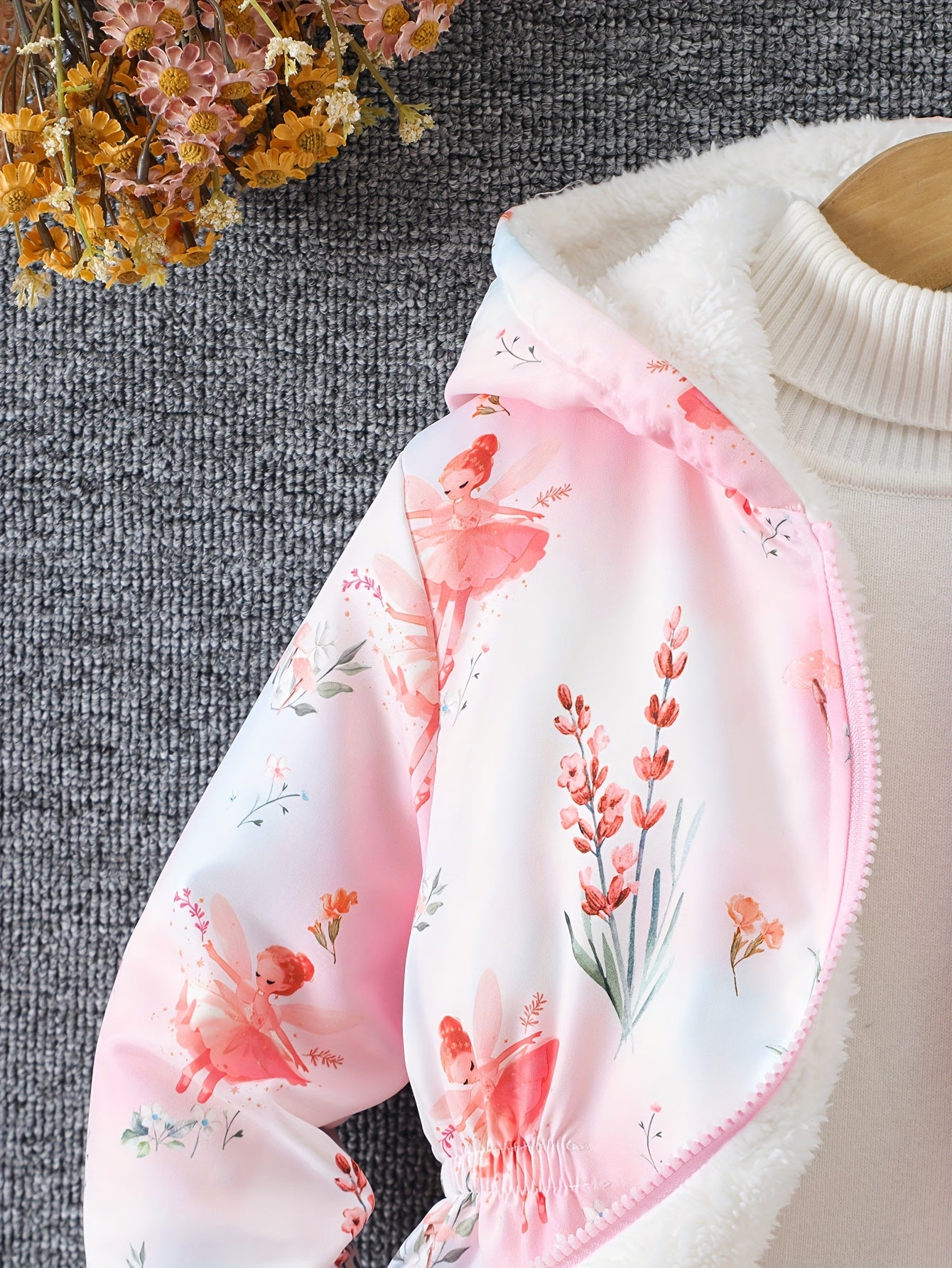 Girls' Soft Fleece-Lined Hooded Zip-Up Jacket with Pockets - Cozy Long Sleeve Winter Coat, Floral Print, Drop Shoulder Design, X-Line Silhouette, Polyester, Perfect For Fall & Winter, Winter Jacket, Cozy Winter Wear, Stylish