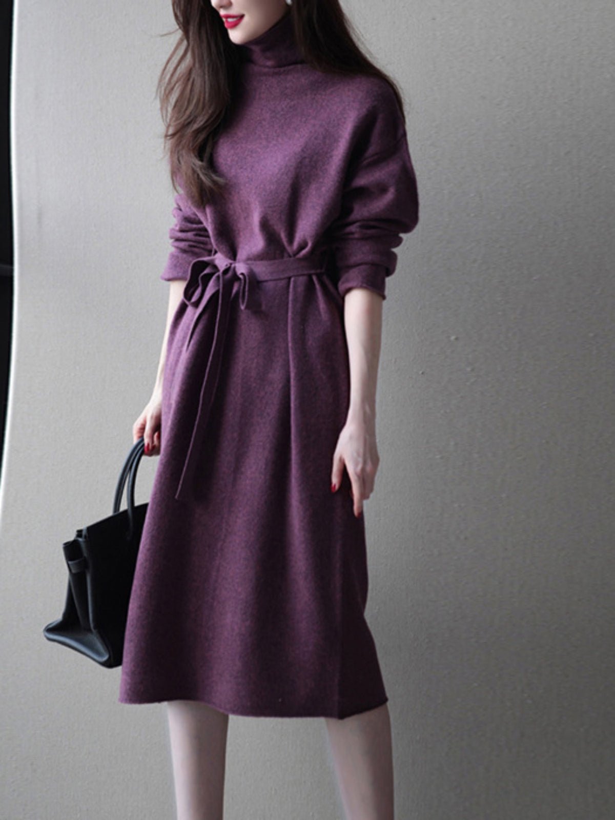 Women'S Long Dress with a High Collar And Lace-Up Design, Perfect for Autumn And Winter, Featuring a Slim Fit That Extends Over The Knees.