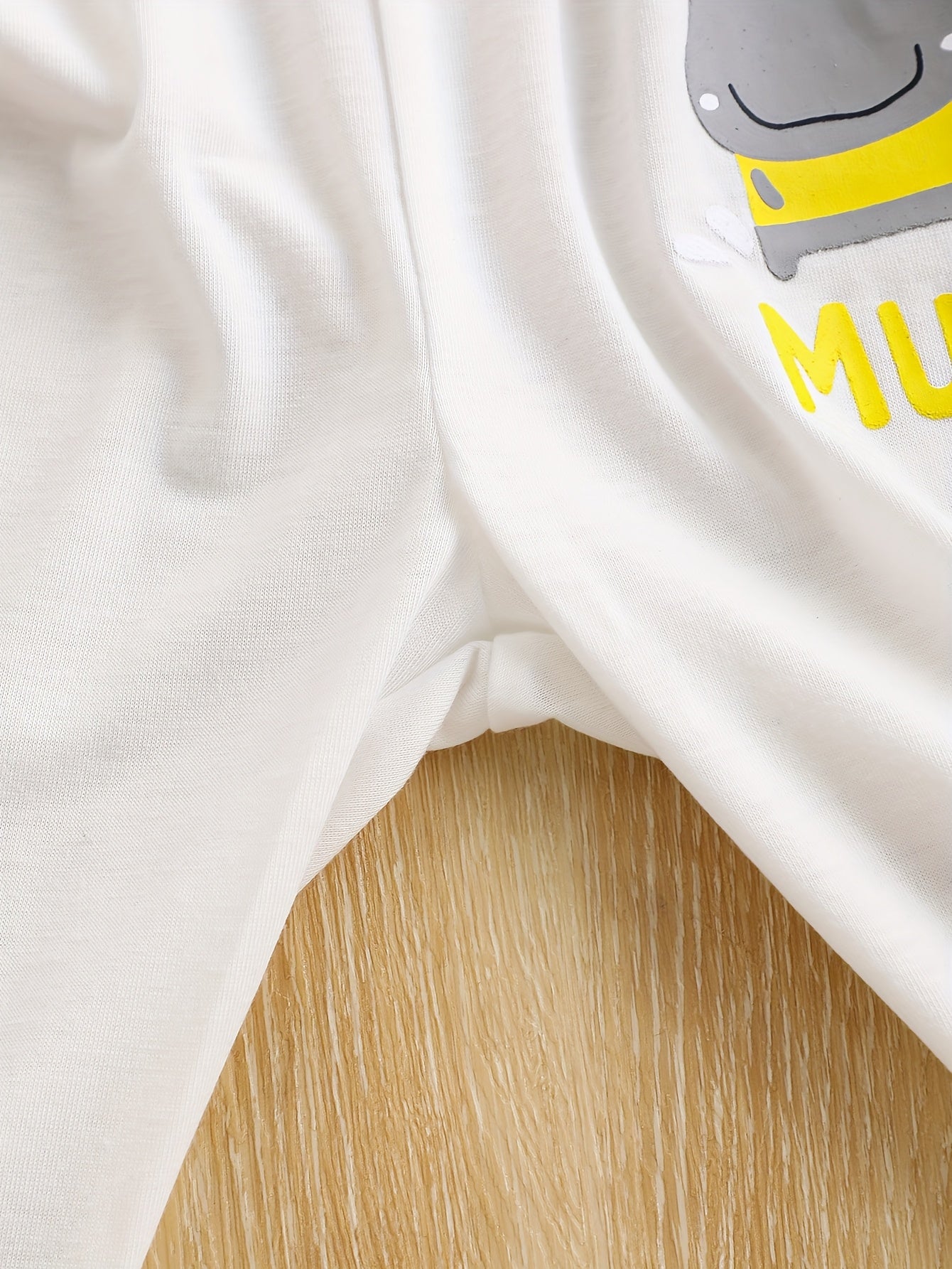 8pcs Set of Autumn Collection for Baby Boys: Simple, Comfortable, Trendy, And Fashionable, Featuring a Cartoon Hippo Pattern, Round Neck, Long Sleeves, And Elastic Waist Long Pants, for Outdoor, Perfect for Outdoor, Baby Boy