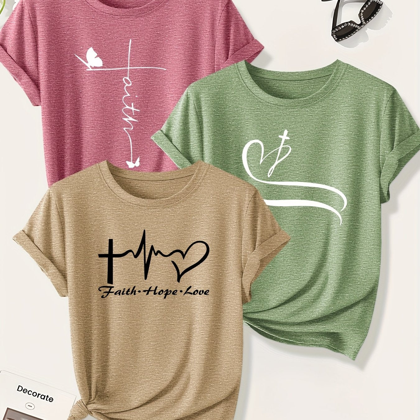 [Christian Cross T-Shirts] A Set of Three Women's Christian Cross Pattern Short-Sleeve T-Shirts Featuring Crosses, Hearts, And Butterfly Prints, Perfect for Casual Summer Wear. Stylish, Elegant, And Versatile, Available in Mu