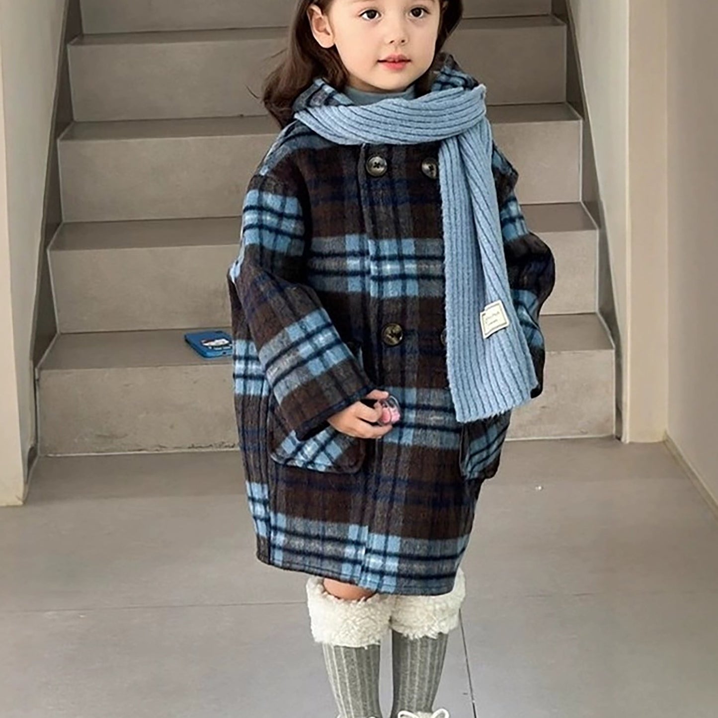 Girls' Retro Winter Coat - Thickened Hooded Jacket with Plaid Pattern, High Collar & Pockets, Warm Outerwear for Cold Weather, Stylish & Cozy Fall and Winter Outerwear for School, Playdates, Family Outings (Regular Fit)