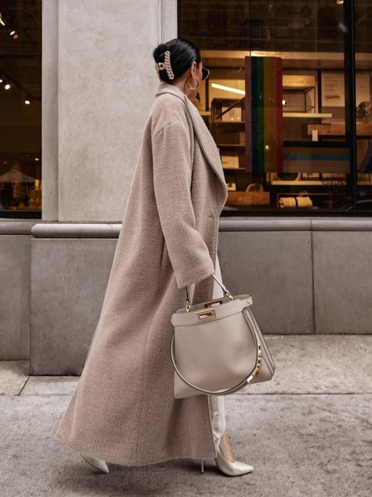 SCACTO 2025 AW Women'S Elegant Faux Fur Overcoat - Long Sleeve Turn- Collar Plush Winter Coat, Luxurious Warmth for City & Ski Resort, Solid Color, Regular Fit, All-Season Wear, Winter Coat | Elegant Long Sleeve | Plush Textu