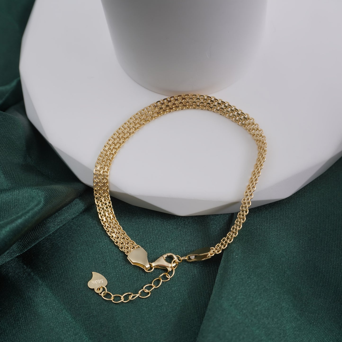 Sparkling S925 sterling 925 Silvery hypoallergenic bracelet, elegant and luxurious Men's and Women's banquet hand jewelry. 3.65 g/0.13oz