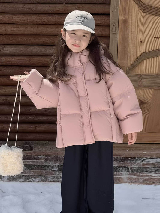 Cute And Versatile Winter Outfit for Young Girls, Featuring a Light Pink Fluffy Jacket with a Hood And a Soft Texture, Plus a Warm And Thick Coat, Perfect for The Autumn And Winter Seasons.