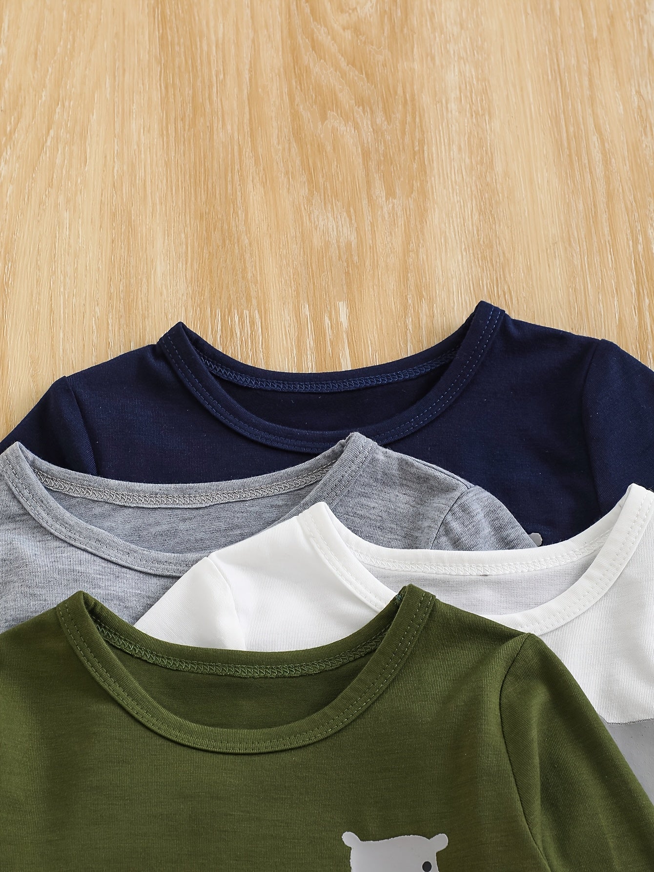 8pcs Set of Autumn Collection for Baby Boys: Simple, Comfortable, Trendy, And Fashionable, Featuring a Cartoon Hippo Pattern, Round Neck, Long Sleeves, And Elastic Waist Long Pants, for Outdoor, Perfect for Outdoor, Baby Boy