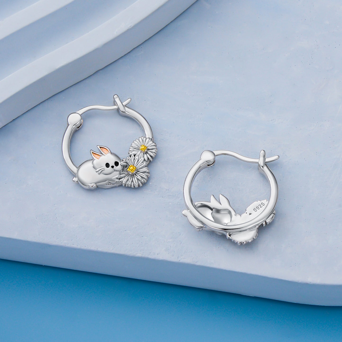 Bunny Hoop Earrings for Women S925 Sterling Silvery Rabbit Earrings with Daisy Flower Cute Animal Jewelry Gifts