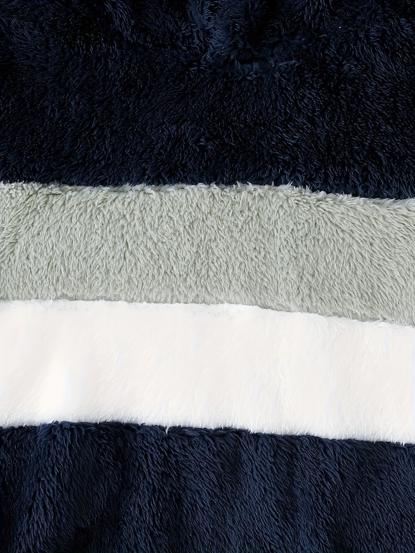 [2pcs Boys' Fleece Set] 2pcs Boys' Fleece Hooded Set | Thickened Warm Autumn/Winter Navy + White + Light Green Striped | Soft Comfortable Casual Pants Outfit
