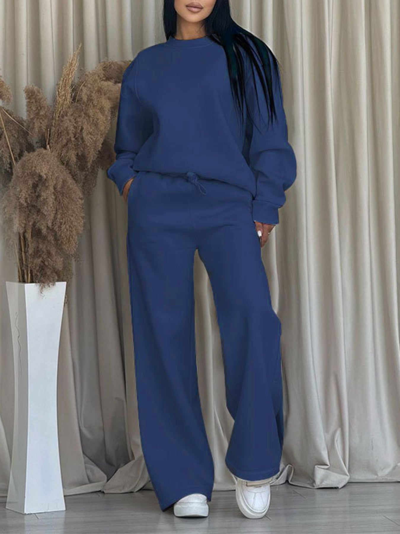 2025 autumn-winter new style solid color round neck long sleeve loose casual wide-leg pants set for women