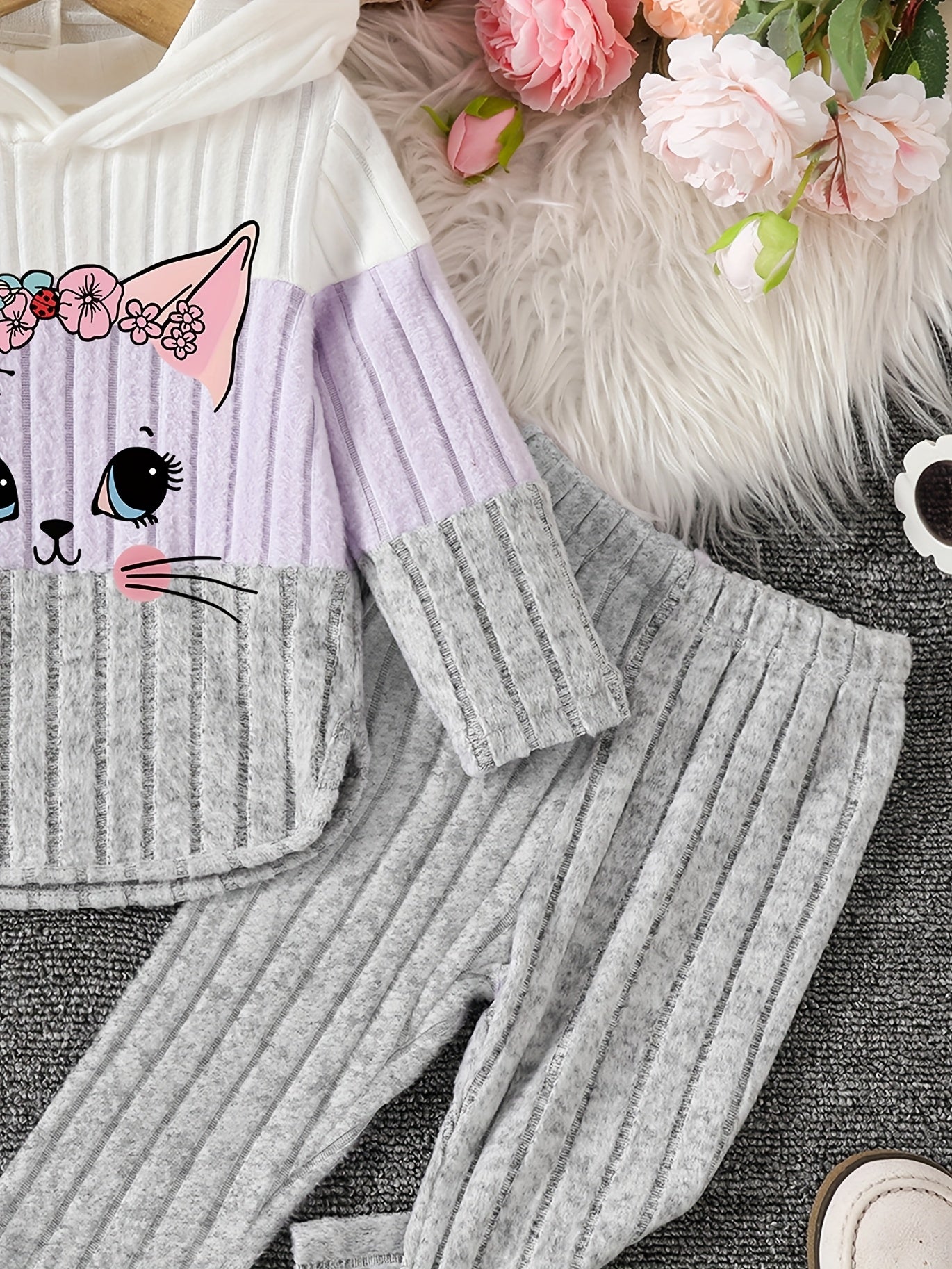 2pcs Girls' Winter Warm Hooded Sweater & Pants Set - Soft Pastel Pink & Color Block Outfit with Heart & Cat Face Appliques, Long Sleeve Pullover & Joggers, for Outdoor, Casual Attire (machine Washable)