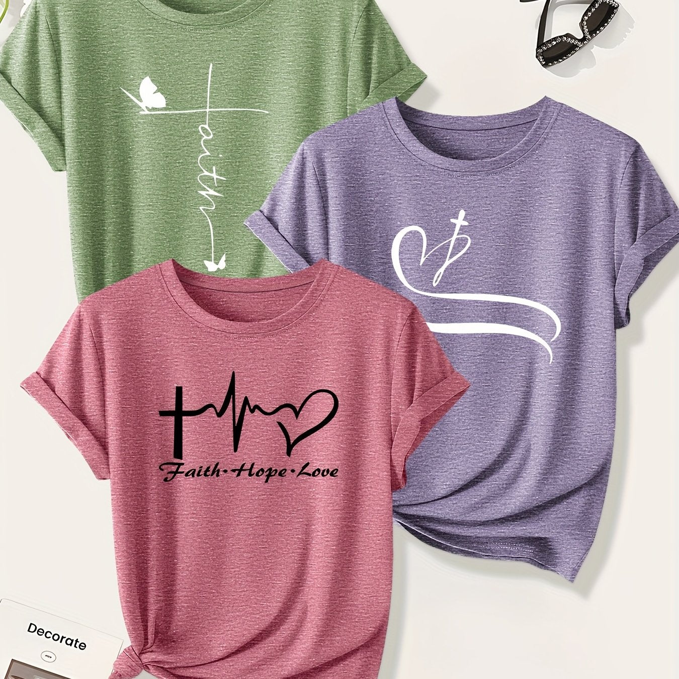 [Christian Cross T-Shirts] A Set of Three Women's Christian Cross Pattern Short-Sleeve T-Shirts Featuring Crosses, Hearts, And Butterfly Prints, Perfect for Casual Summer Wear. Stylish, Elegant, And Versatile, Available in Mu