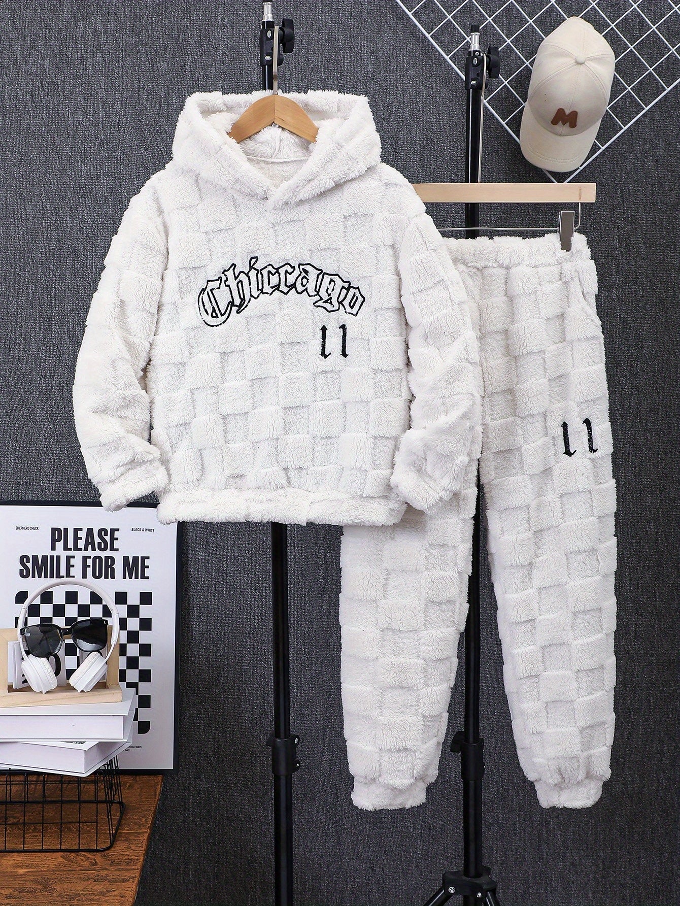 Boys' Winter Plush Hoodie & Pants Set - Cozy Letter Print Casual Outfit with "Chicago" Design, White Fleece-Lined Hooded Sweatshirt & Matching Pants, Perfect for Fall/Winter, Winter Clothing | Plush Hoodie | Fleece Lined Hood