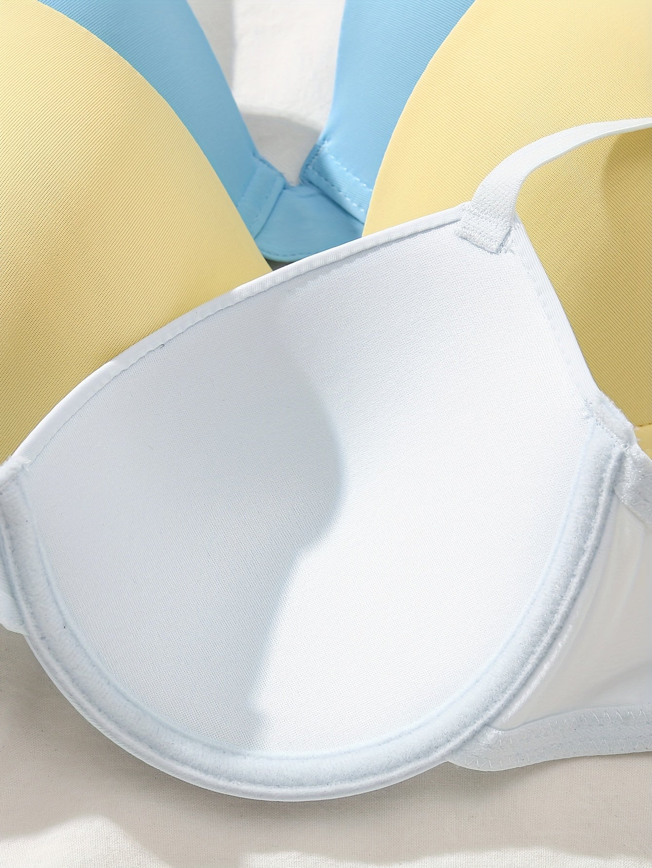 4pcs Women's Full-Coverage Underwire Bras - Seamless Push-Up Lift, Smooth-Face Non-Padded Cups, Full-Bust Coverage (No Removable Padding), Everyday &, Elegant Round/Asymmetrical Neckline Compatible ( Boning) - Hand
