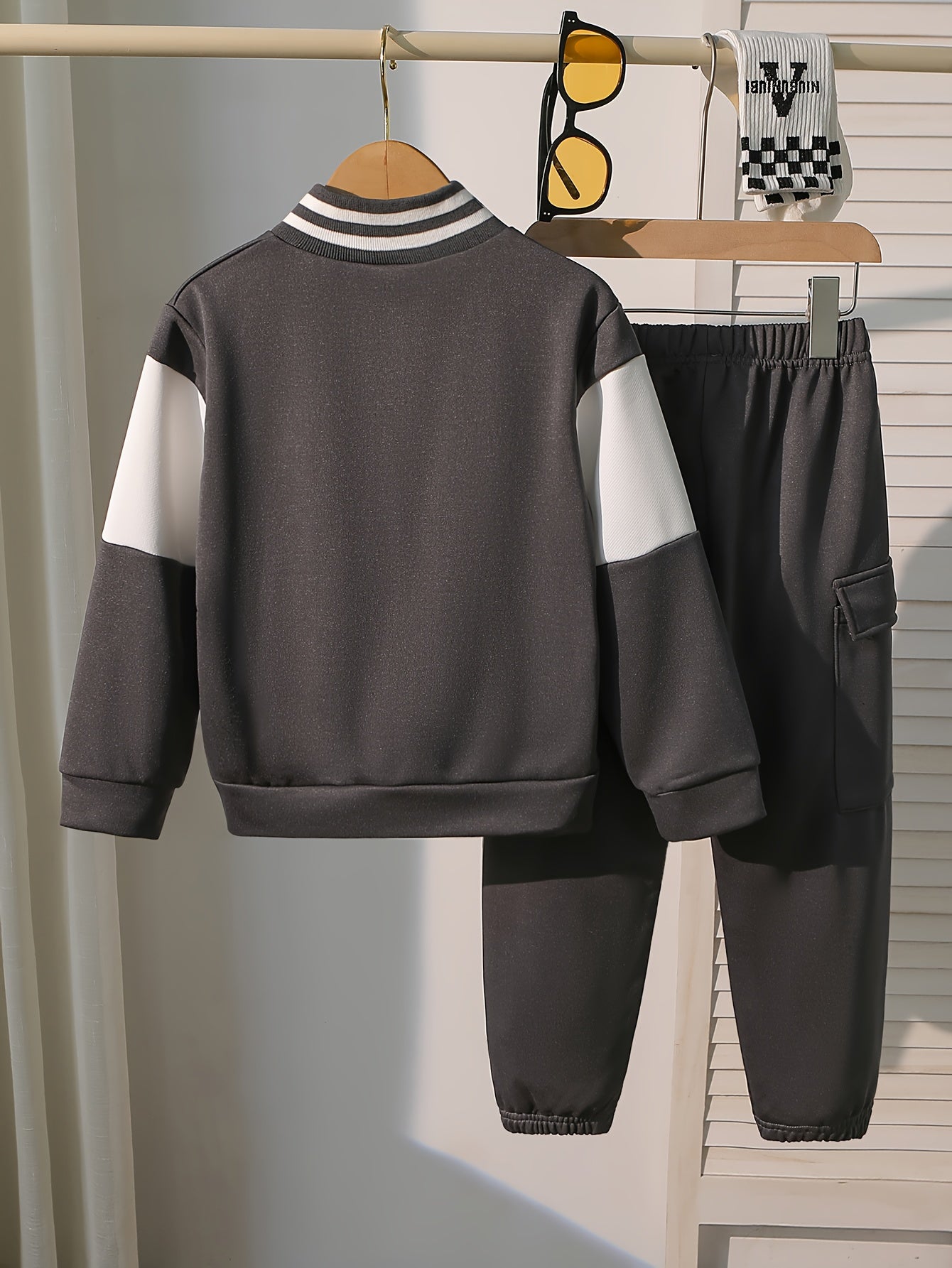 Boys' Autumn and Winter College Style Sports 2pcs Set! Dark Gray Hoodie with Contrast White Sleeves, High Neck Striped Ribbed Detail, Matching Solid Color Drawstring Pants. Fabric is Durable and Wrinkle-Resistant, Light Beige