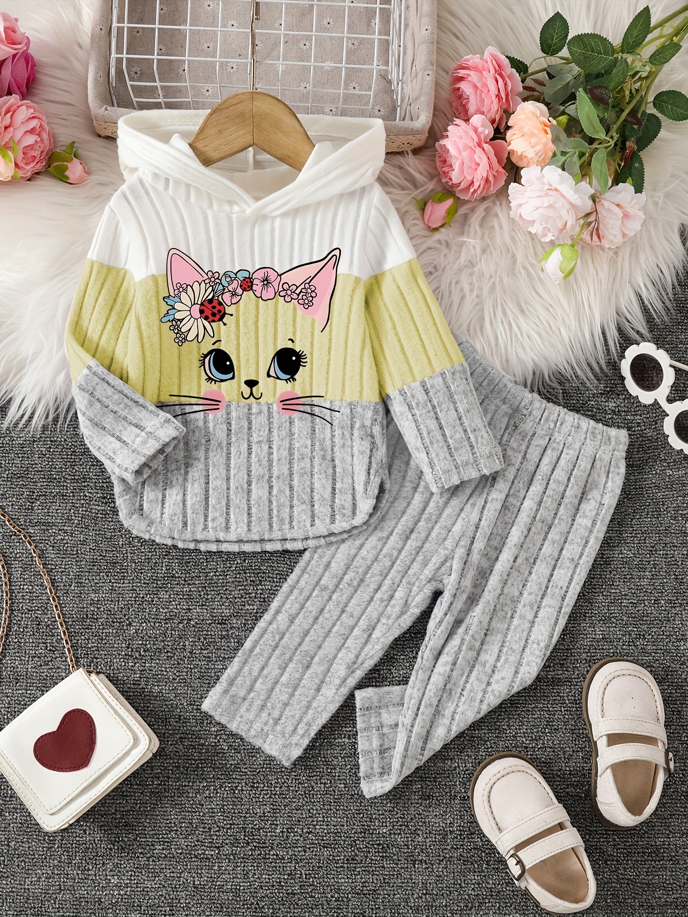 2pcs Girls' Winter Warm Hooded Sweater & Pants Set - Soft Pastel Pink & Color Block Outfit with Heart & Cat Face Appliques, Long Sleeve Pullover & Joggers, for Outdoor, Casual Attire (machine Washable)