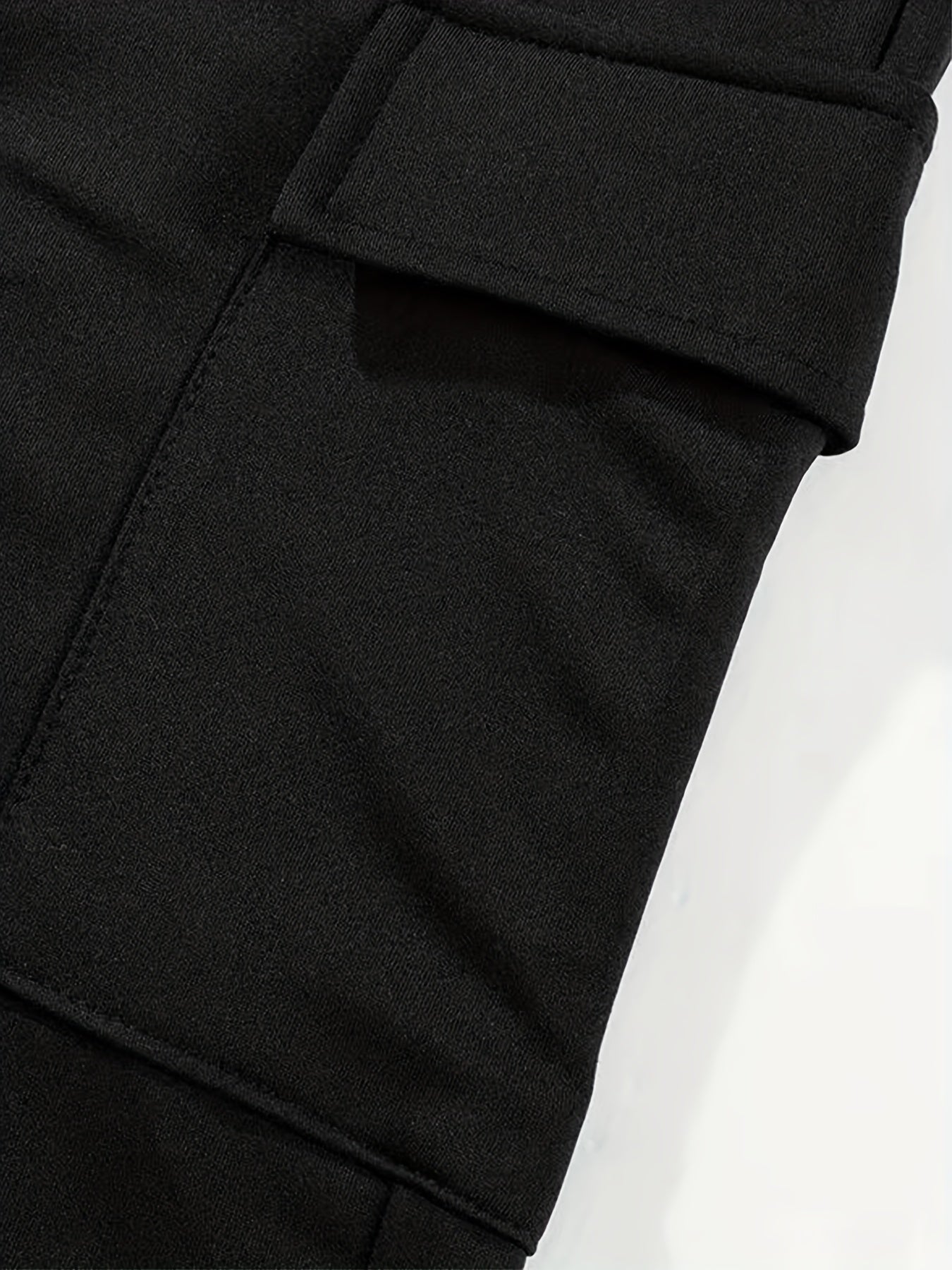 Set of 3 - Men's Casual Sports Pants for Spring, Summer, Autumn, and Winter with Multiple Pockets, Loose Fit, Ideal for Workouts, Jogging, Includes Cargo Pants and Straight-Leg Pants