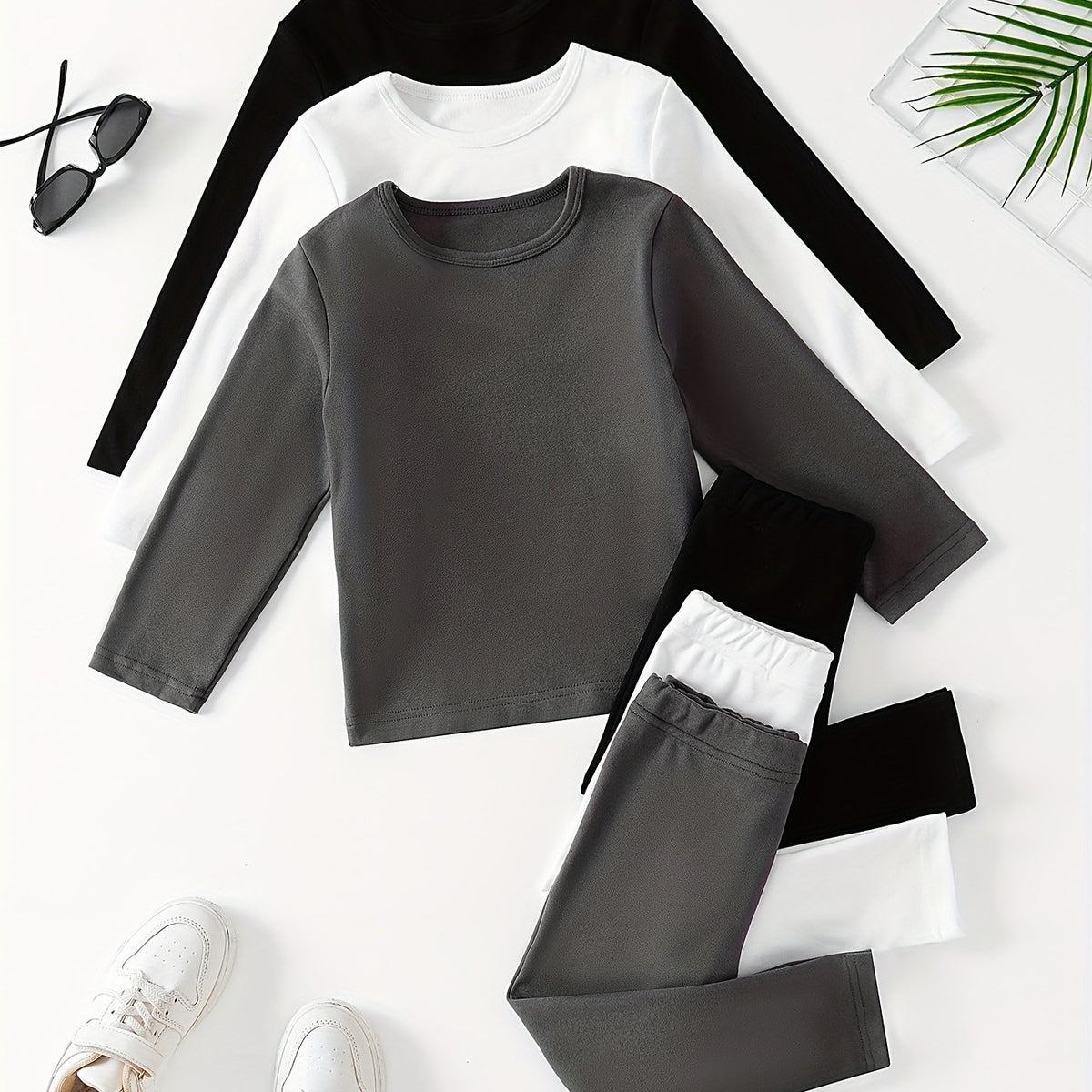 3 Sets of Stylish Thermal Fleece Tops And Long Pants for Boys, Featuring Simple Solid Colors in a Multi-Pack Combination.