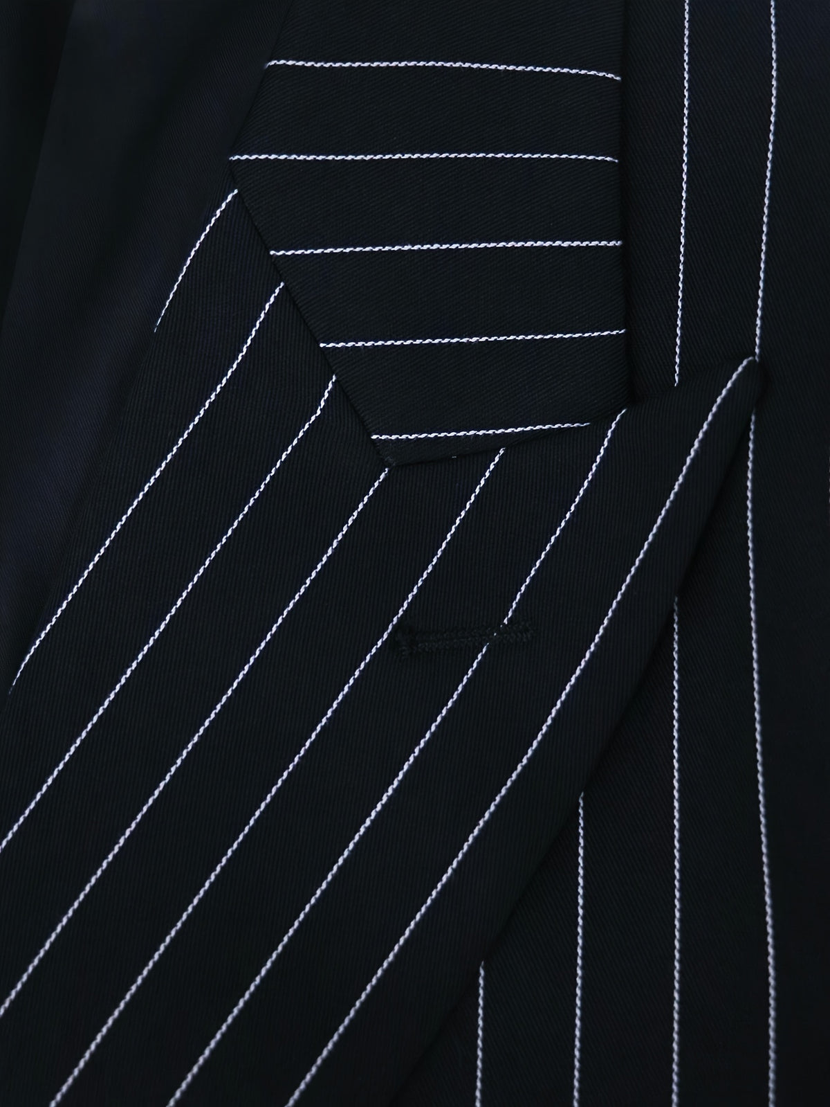 Men'S Striped Suit; Double-breasted Business Attire, Dress Suits for Men, Suits for Men Full Set, Suits for Men Slim Fit, Suit for Men, Business Suits for Men, Formal Wear, Office Attire, Tailored Fit, Classic Striped