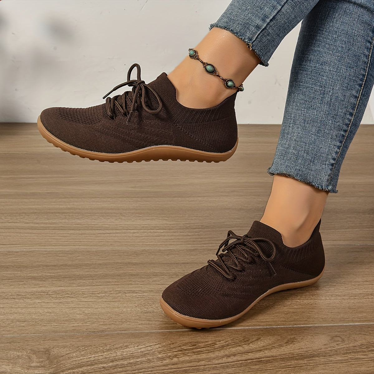 Womens Wide Fit Sneakers Minimalist Walking Shoes Zero Drop Wide Toe Barefoot Ultra Light Tennis Shoes for Womens Leisurely Walking Sports Athletic Training Fitness Exercises, Women Shoes