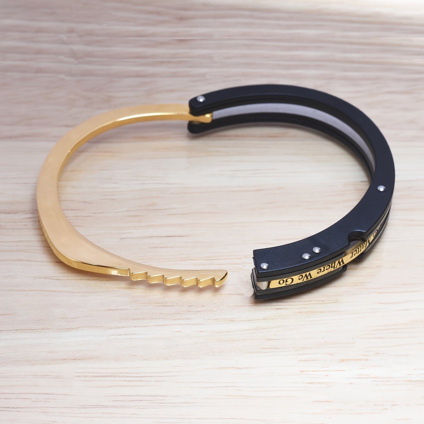 Couples Bracelet Stainless Steel Cuff Bracelet Love Matching Bracelets Gift For Girlfriend Boyfriend Men Women Valentine'S Day, Without Battery