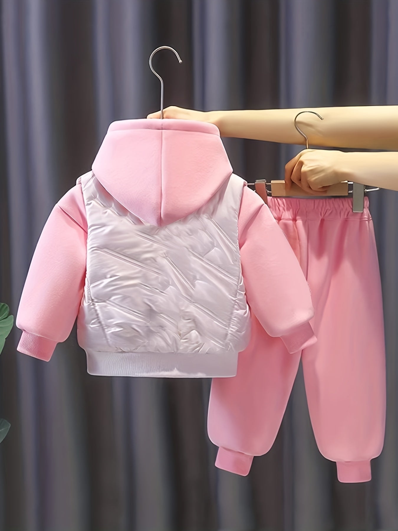 Girls' Thickened Fleece-Lined Hooded Sweatshirt & Pants Set - Cozy Winter Outfit with Bear & Teddy Bear Design, Casual Style, Long Sleeve Pullover & Straight-Leg Pants, Perfect Gift for Girls, for Outdoor