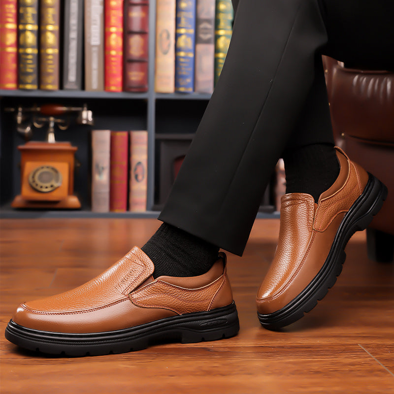 Low-key Luxury Men's High-end Business Casual Shoes, Formal Shoes, Loafers. Available in Solid Color Upper Slip-on Design with Lining Flat Shoes. Thick Sole, Wear-resistant, Non-slip, Durable. Available in 7 Sizes. Versatile