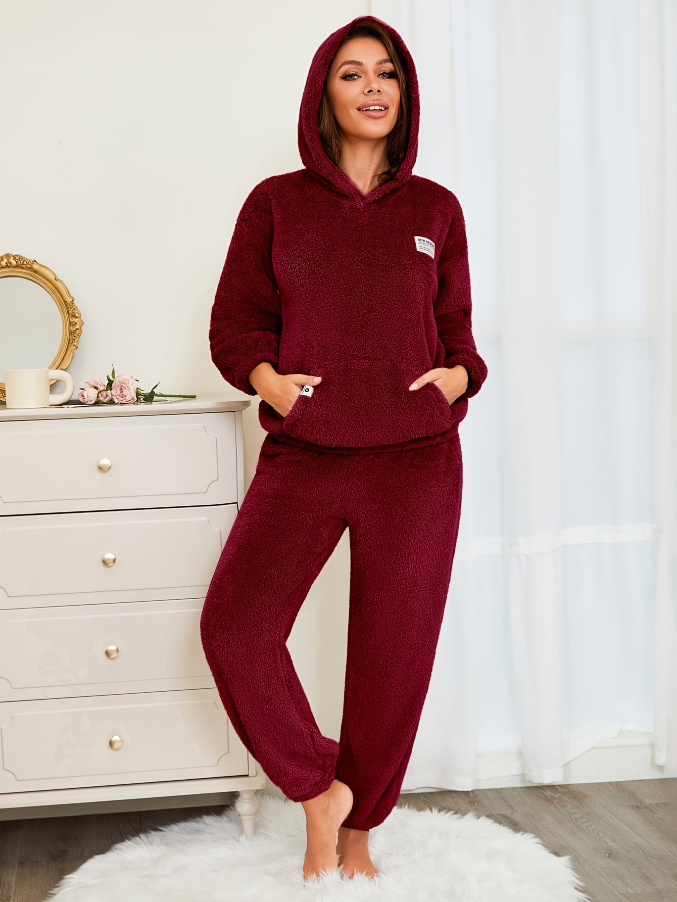 Women'S Cozy Fleece Hooded Sweatsuit Set - Soft Plush Pajamas with "I'm a Good " Lettering, Long Sleeve Hooded Sweatshirt & Pants, Casual Fall/Winter Home Wear