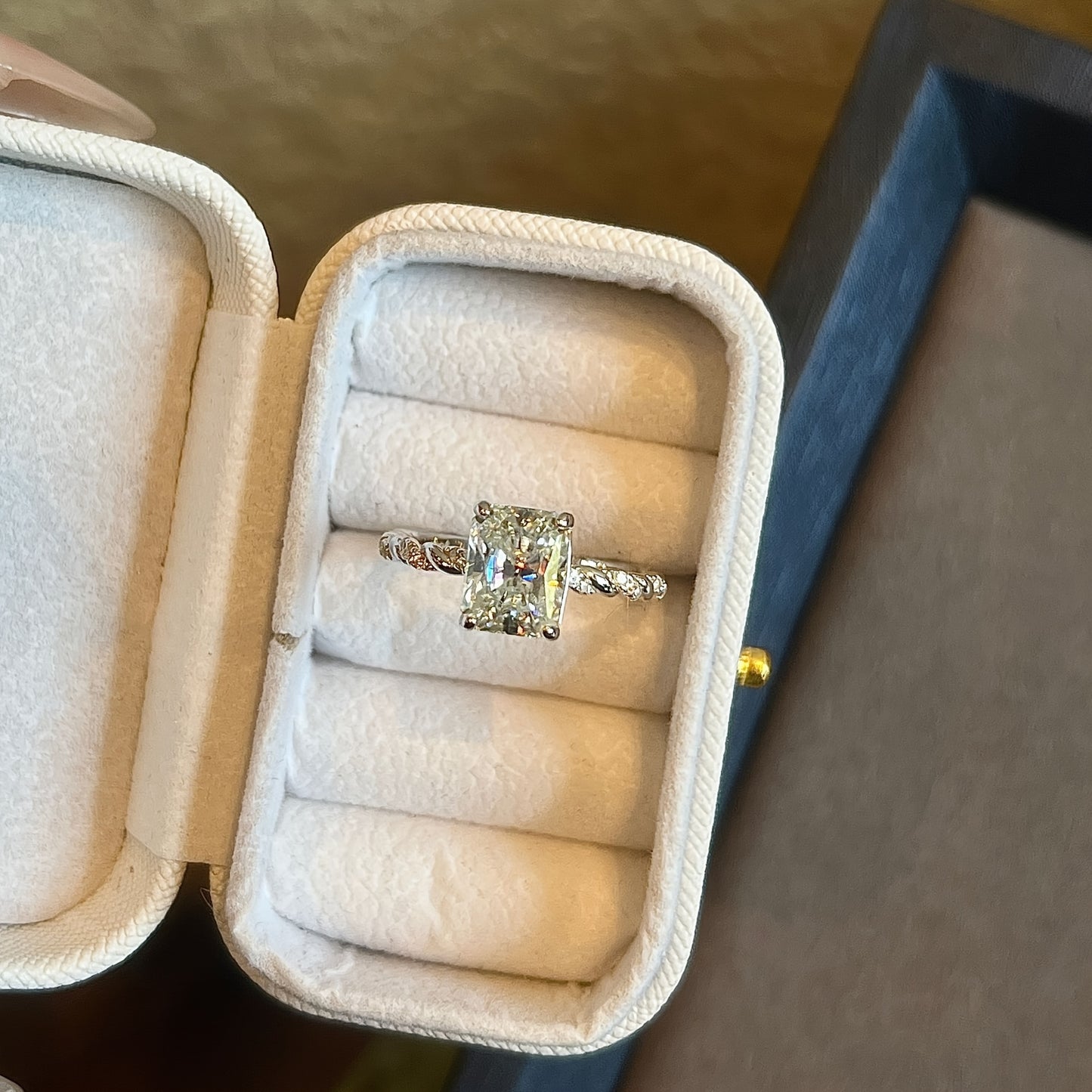 1pc Blue Moissanite Engagement Ring For Men And Women, S925 Sterling Silver Band Design Fashion Jewelry, Suitable For Daily Wear Party Vacation Wedding Anniversary Attendance Banquet