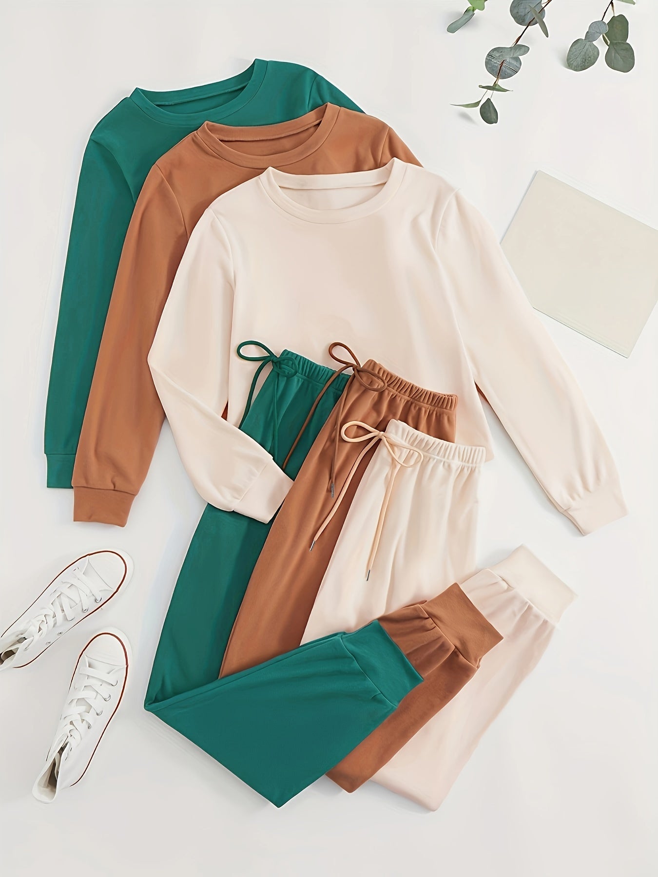 6pcs Set • Solid-color Women's Long-sleeve and Long-pants • Made of Velvet Fabric