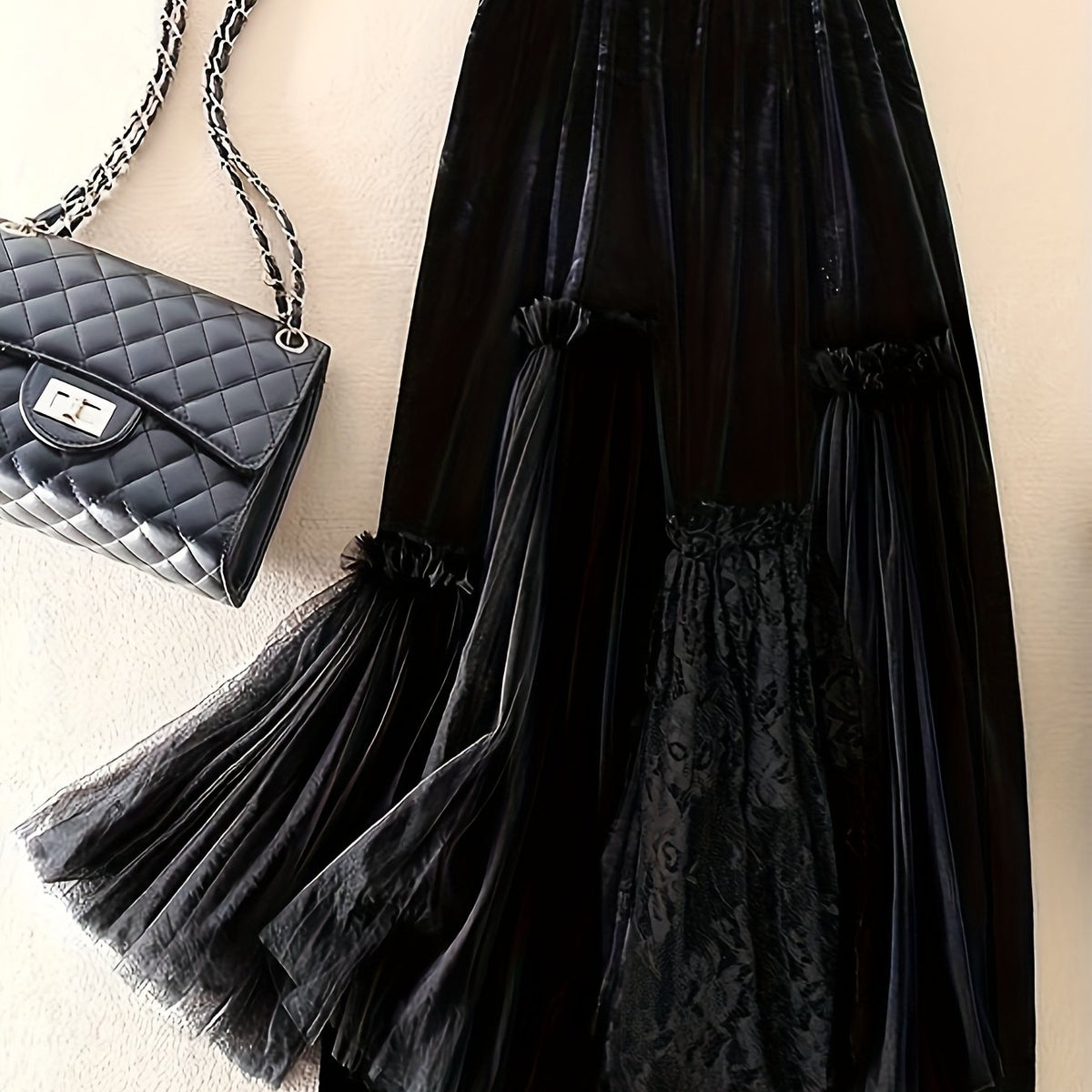 Women'S Elegant Lace Skirt with High Waist & Flared Hem - Long Formal & Semi-Formal Skirt, Solid Black with Intricate Lace Panel, Structured Fit for Fall/Winter, Versatile Everyday to Special Occasion Wear, No Belt Required