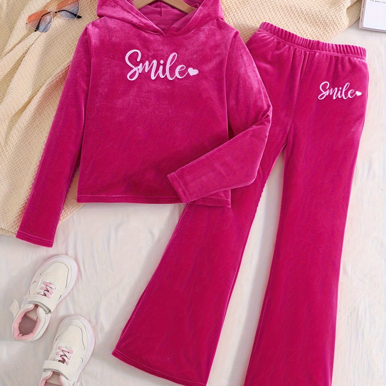[Golden Velvet Girls' Set] Golden Velvet Girls' Autumn/Winter Set | Hooded Sweatshirt & Wide-Leg Pants | Soft, Smooth, Glossy | Loose-Fit Comfortable | White "Smile" Lettering & Heart Patterns | Everyday Outfits