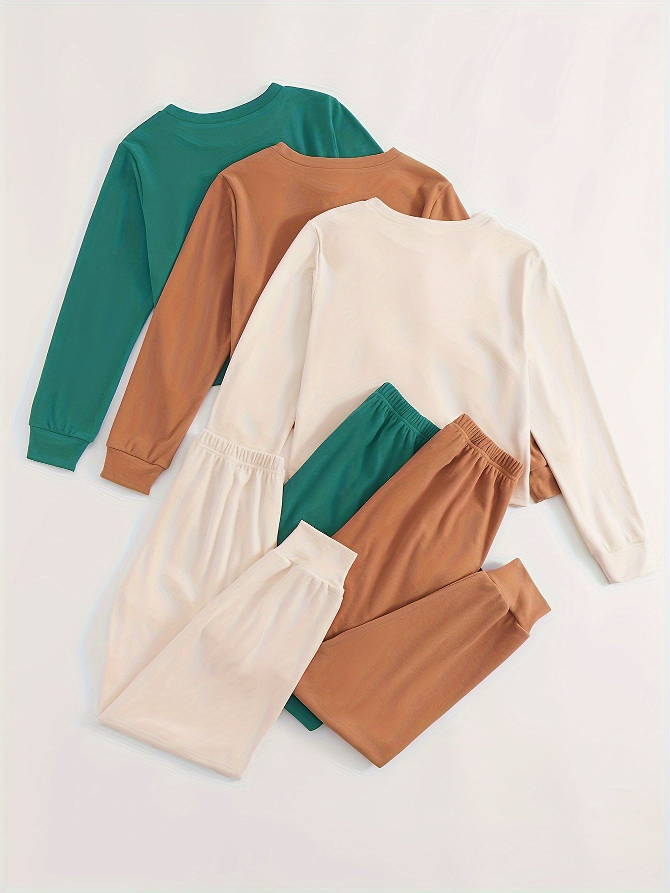 6pcs Set • Solid-color Women's Long-sleeve and Long-pants • Made of Velvet Fabric
