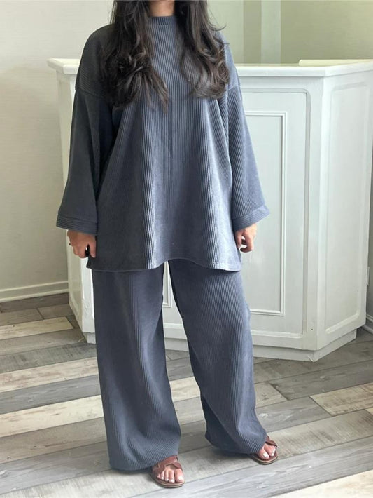 Comfortable and casual, suitable for daily life, showing natural and elegant style, autumn new corduroy solid color round neck Women's long sleeves + pants two-piece set