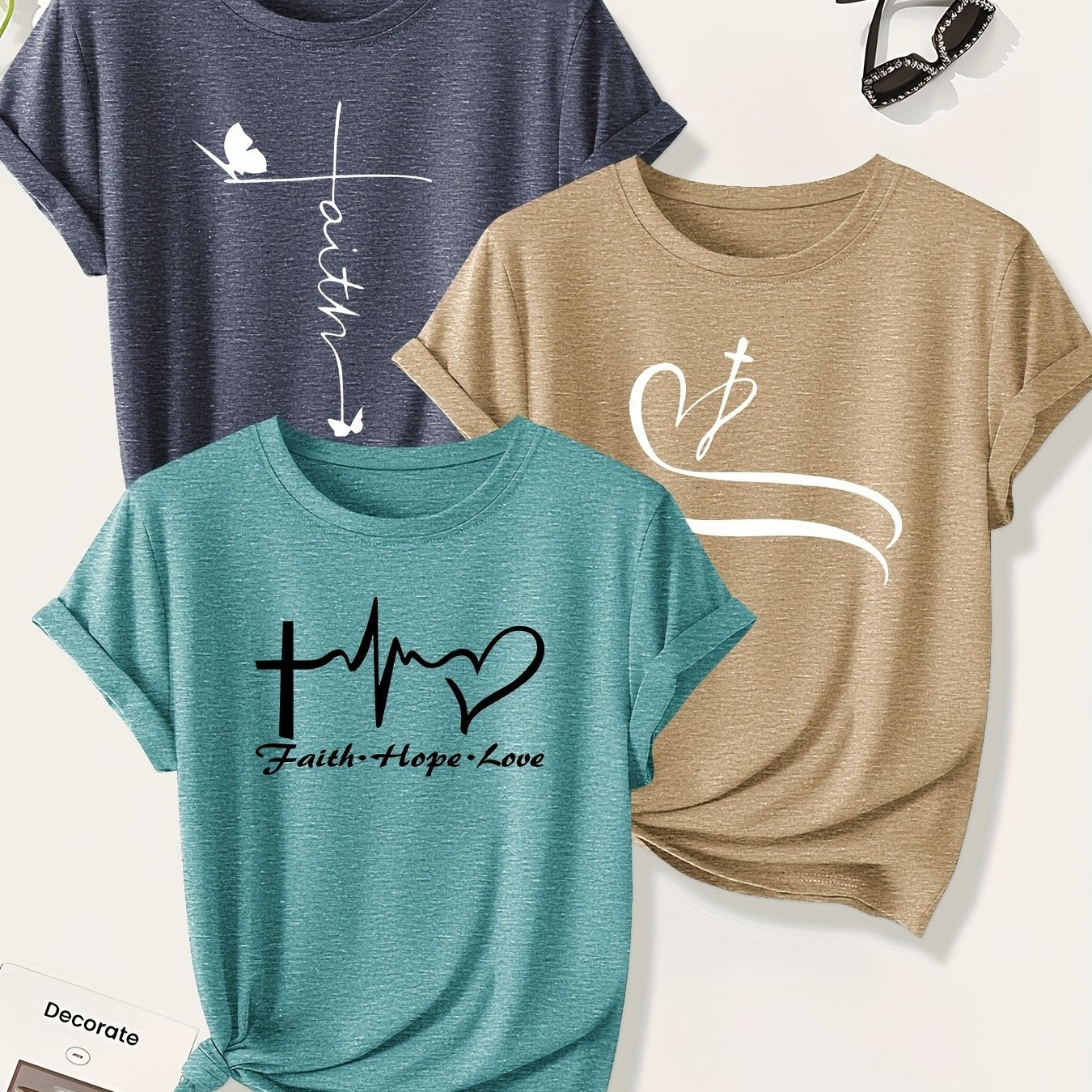 [Christian Cross T-Shirts] A Set of Three Women's Christian Cross Pattern Short-Sleeve T-Shirts Featuring Crosses, Hearts, And Butterfly Prints, Perfect for Casual Summer Wear. Stylish, Elegant, And Versatile, Available in Mu